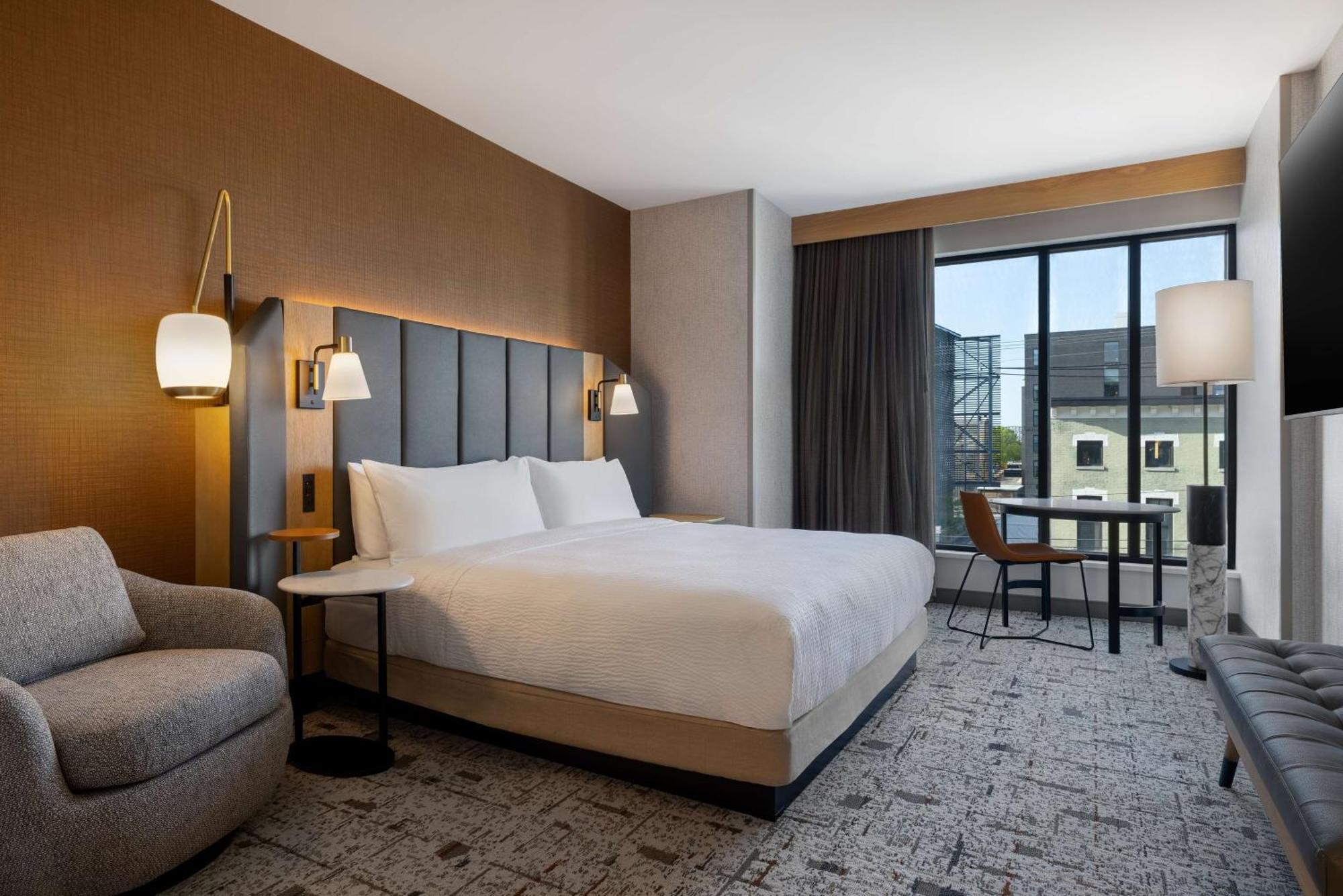Tempo By Hilton Louisville Downtown Nulu Exterior foto
