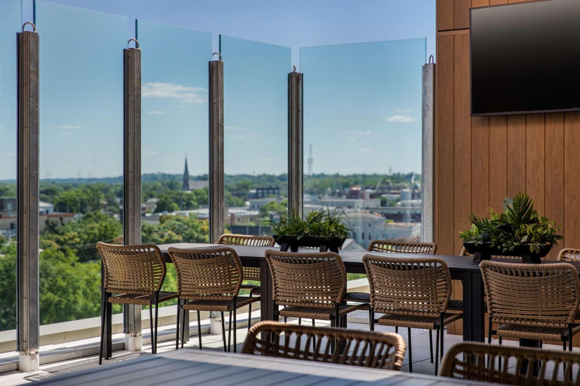 Tempo By Hilton Louisville Downtown Nulu Exterior foto